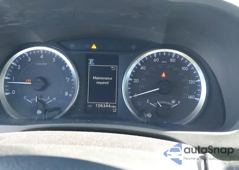 2019 Toyota Highlander Le z USA, uszkodzony, nr VIN 5TDZZRFH5KS333762